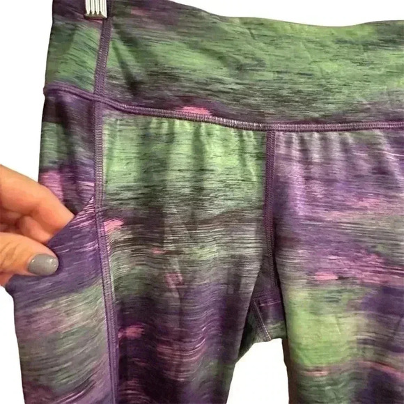 Lululemon Speed Tight IV. Color: rio nights multi Size 8. - Picture 5 of 10